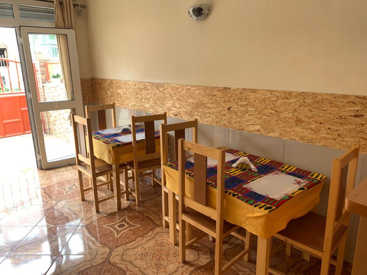 Girasol Guesthouse Assomada 外观 照片
